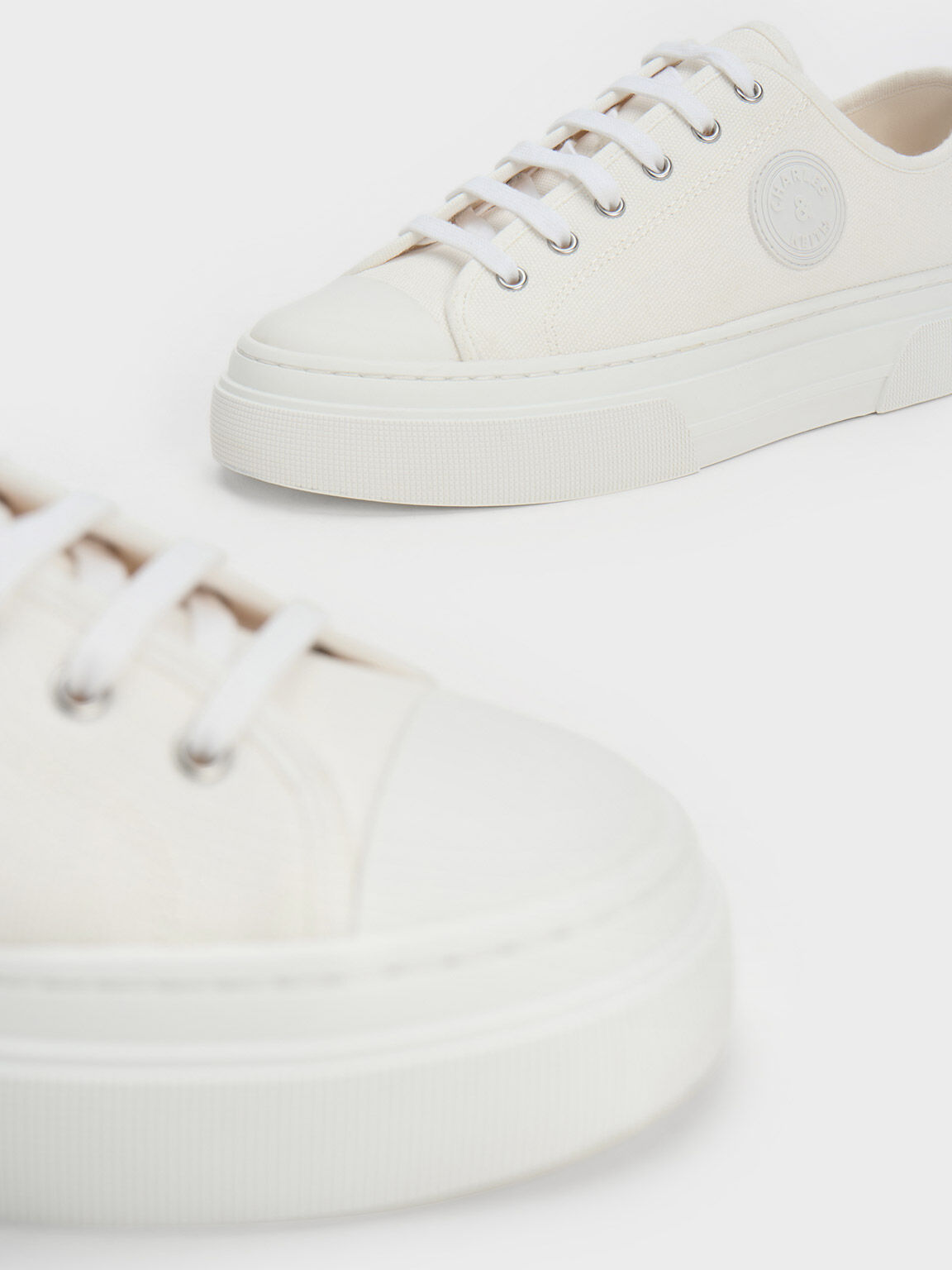 Cheap canvas sneakers discount