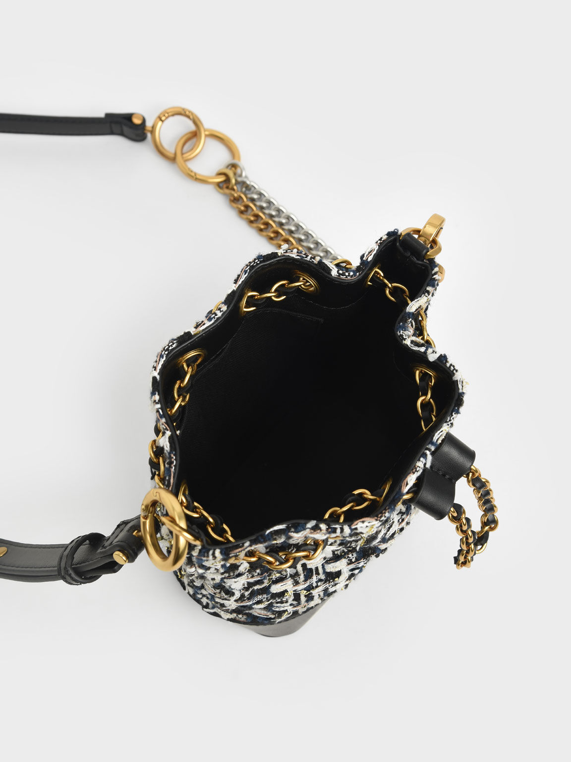 Chain bucket bag sale