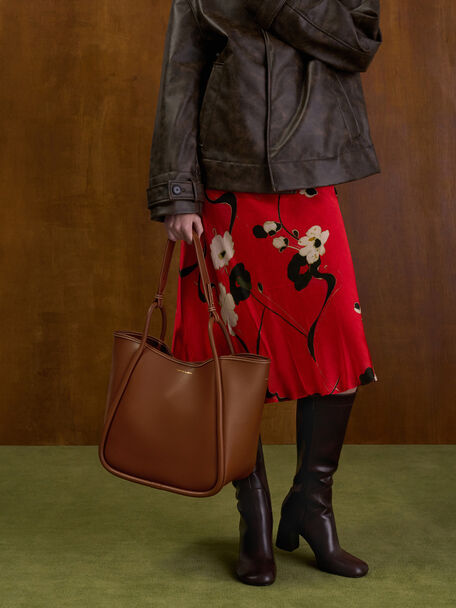 Lyla Tubular Slouchy Tote Bag, Chocolate, hi-res