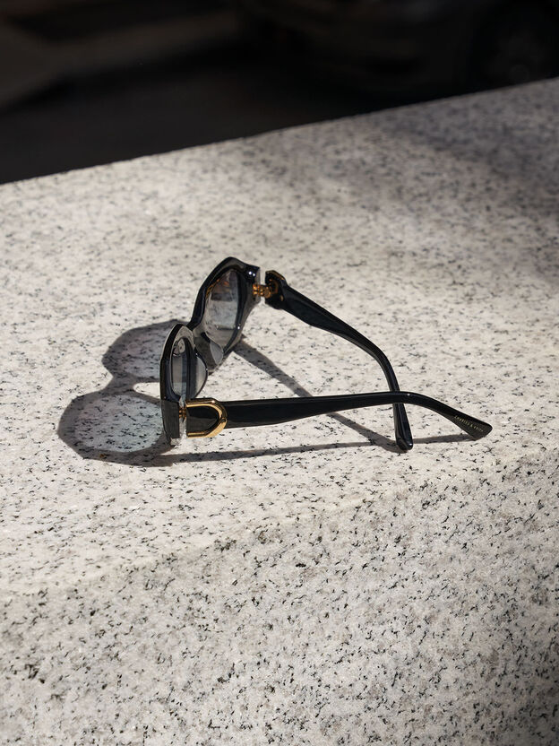 Gabine Oval Sunglasses, Black, hi-res