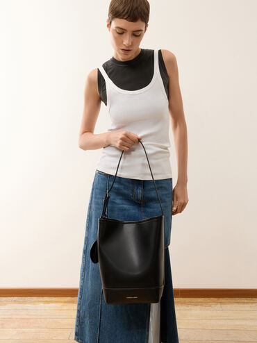 Enola Elongated Bucket Bag, Noir, hi-res