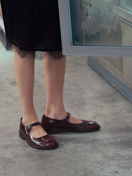 Circle-Charm Buckled Mary Janes, Burgundy, hi-res