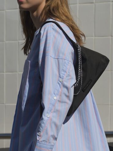 Nylon Chain-Link Trapeze Shoulder Bag, Noir, hi-res