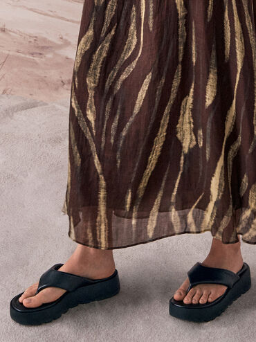 V-Strap Flatform Thong Sandals, Black, hi-res