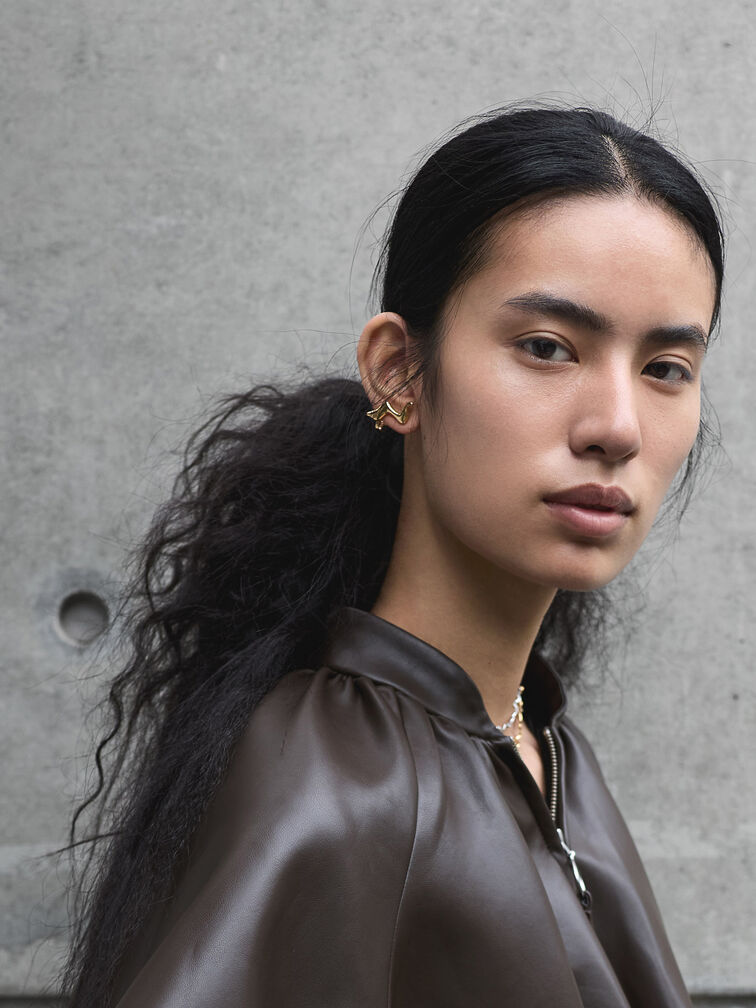 Emilia Wavy Drop Earrings, Gold, hi-res