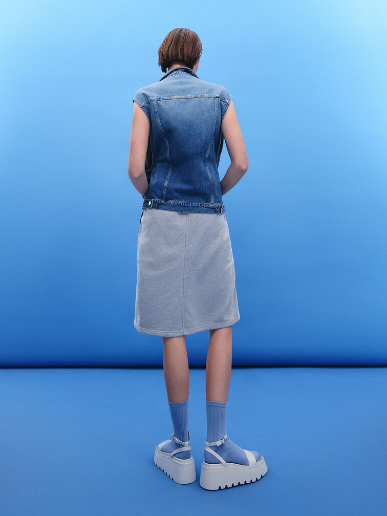 Ridged-Sole Ankle-Strap Flatform Sandals, Light Grey, hi-res