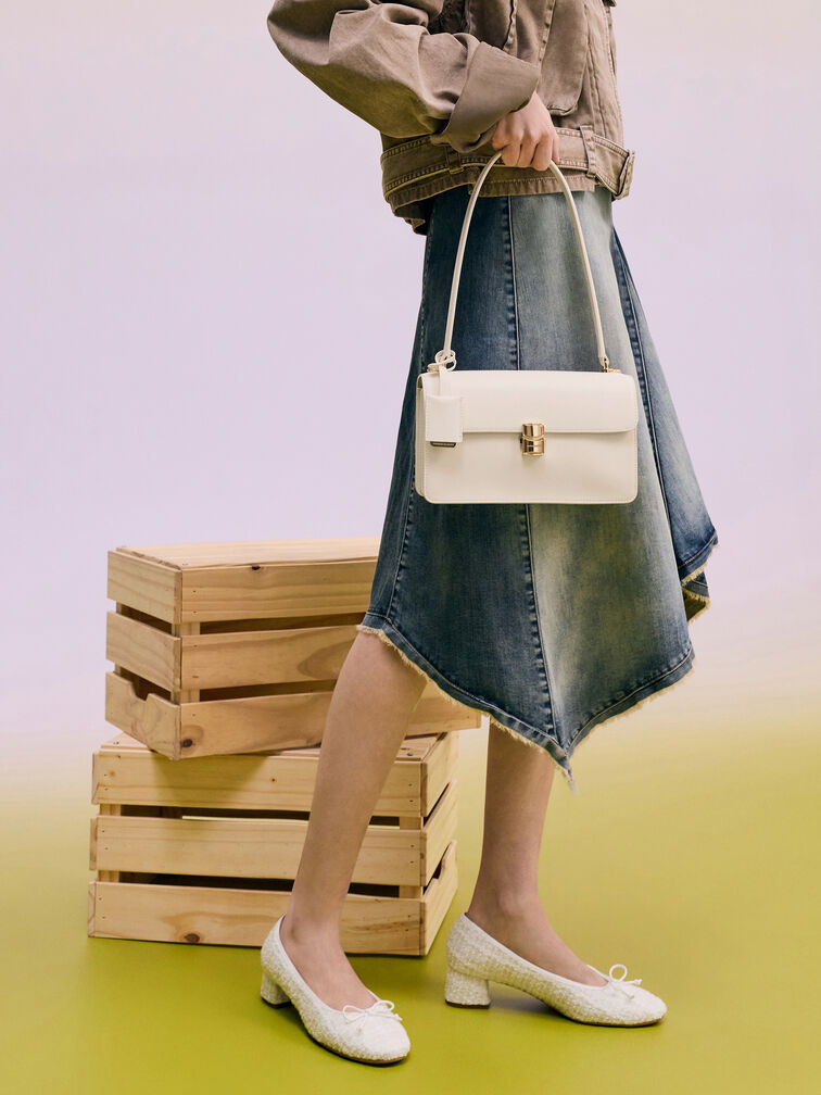 Acelynn Rope-Chain Shoulder Bag, Cream, hi-res