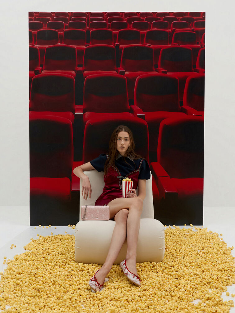 Paffuto Embroidered-Mesh Wallet On Chain, Light Pink, hi-res