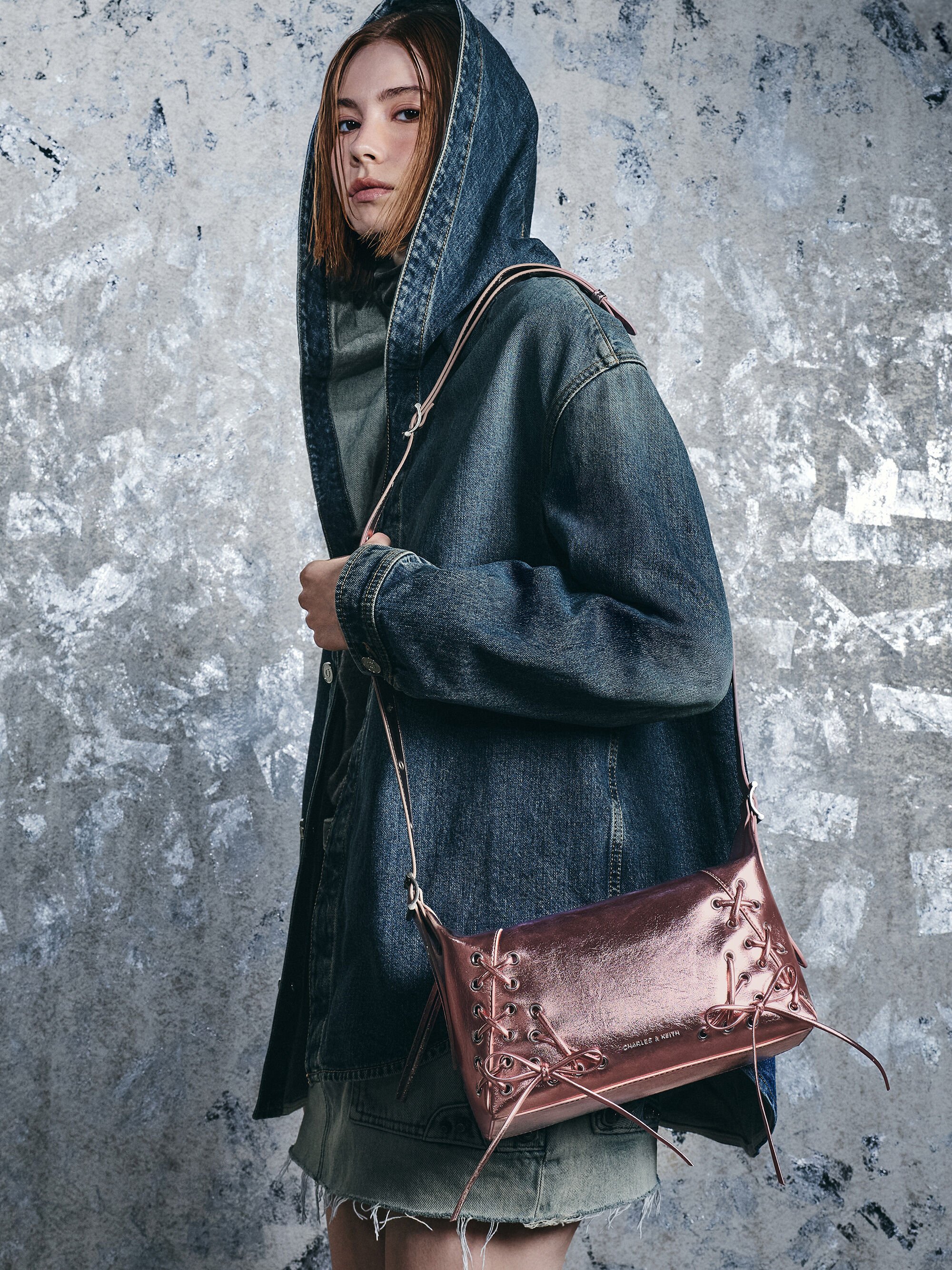 Aura Pnk Xylia Metallic Grommet Lace-Up Shoulder Bag - CHARLES