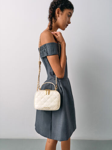 Duo Quilted Vanity Bag, Cream, hi-res