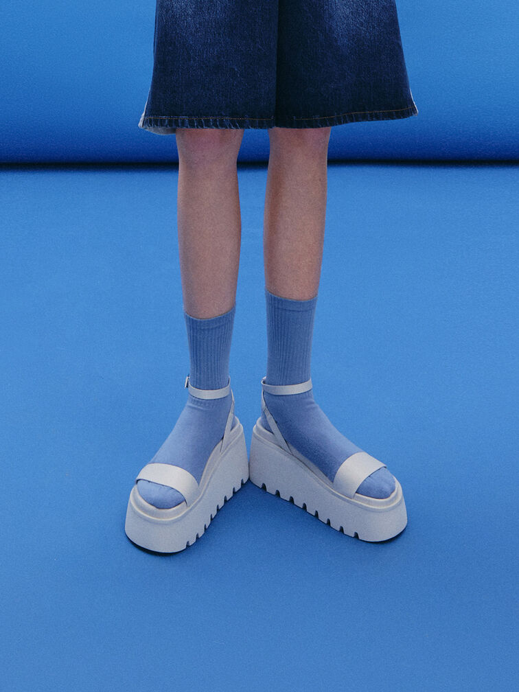 Ridged-Sole Ankle-Strap Flatform Sandals, Light Grey, hi-res