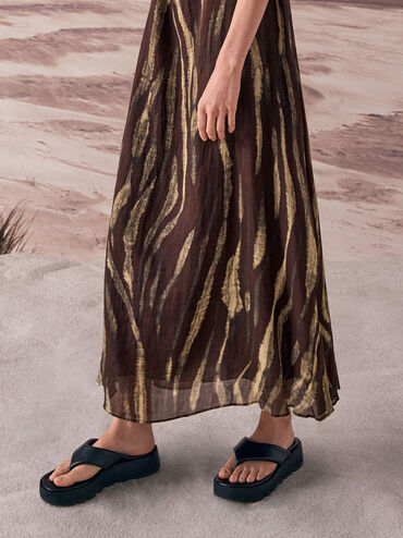 V-Strap Flatform Thong Sandals, Black, hi-res