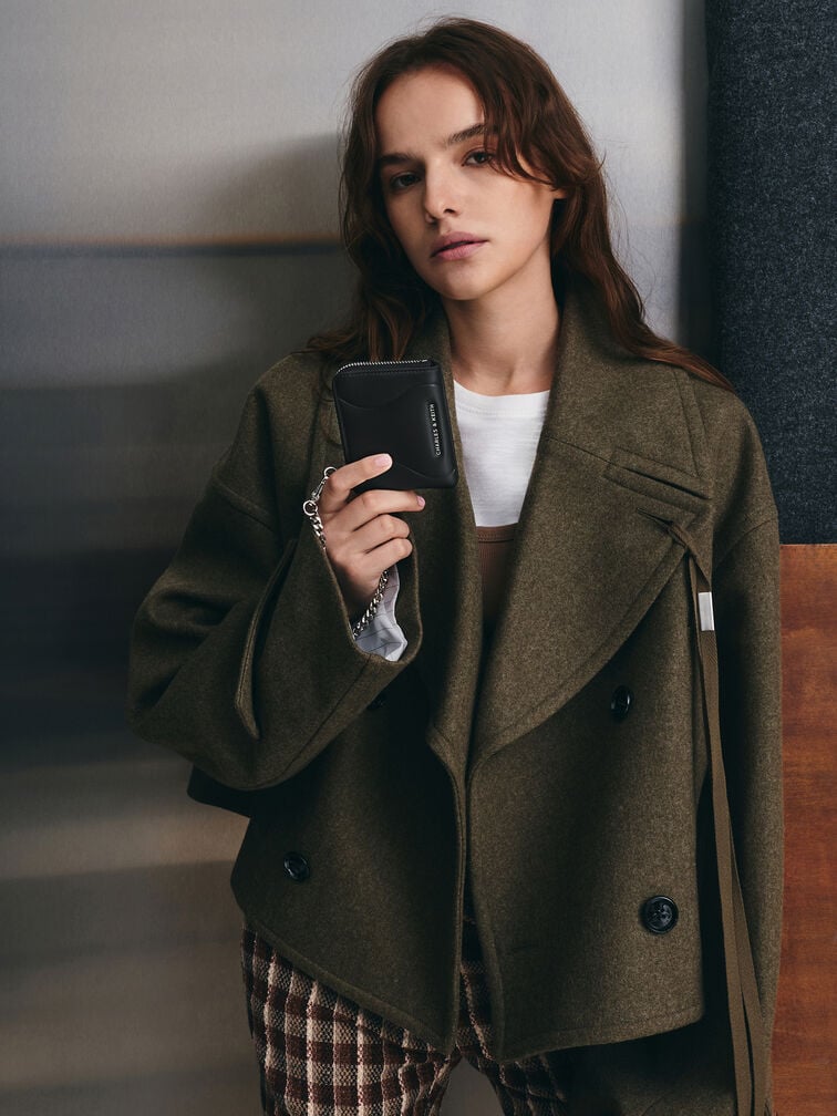 Nelly Wavy-Panel Chain-Strap Wristlet, Noir, hi-res