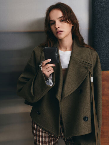 Nelly Wavy-Panel Chain-Strap Wristlet, Noir, hi-res