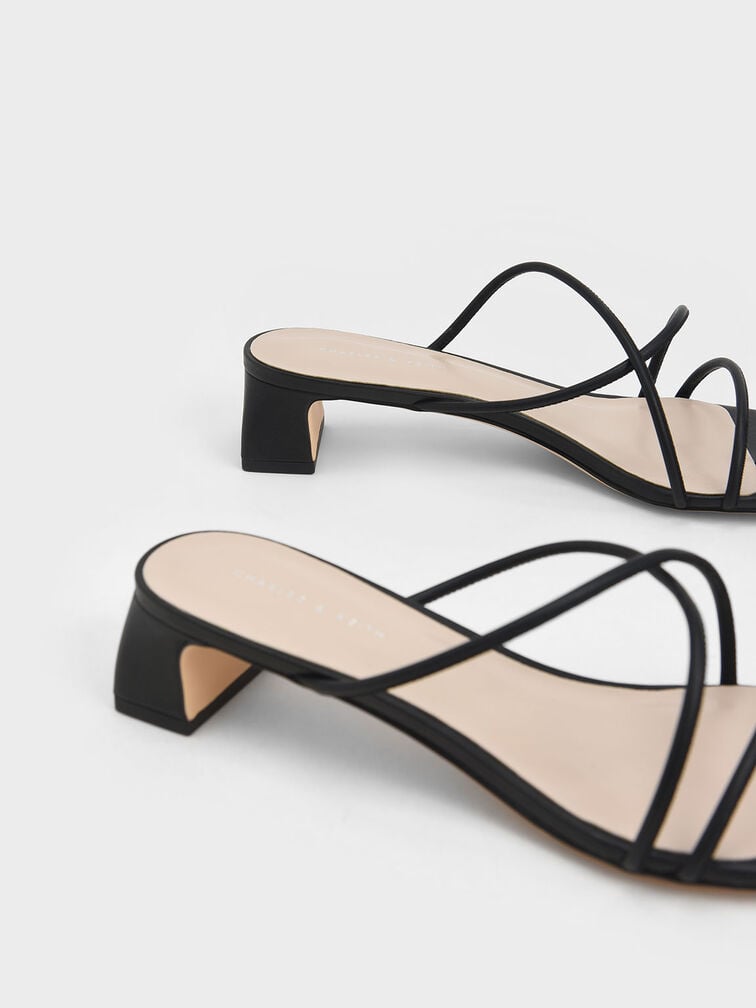 Meadow Strappy Toe Ring Sandals, Black, hi-res