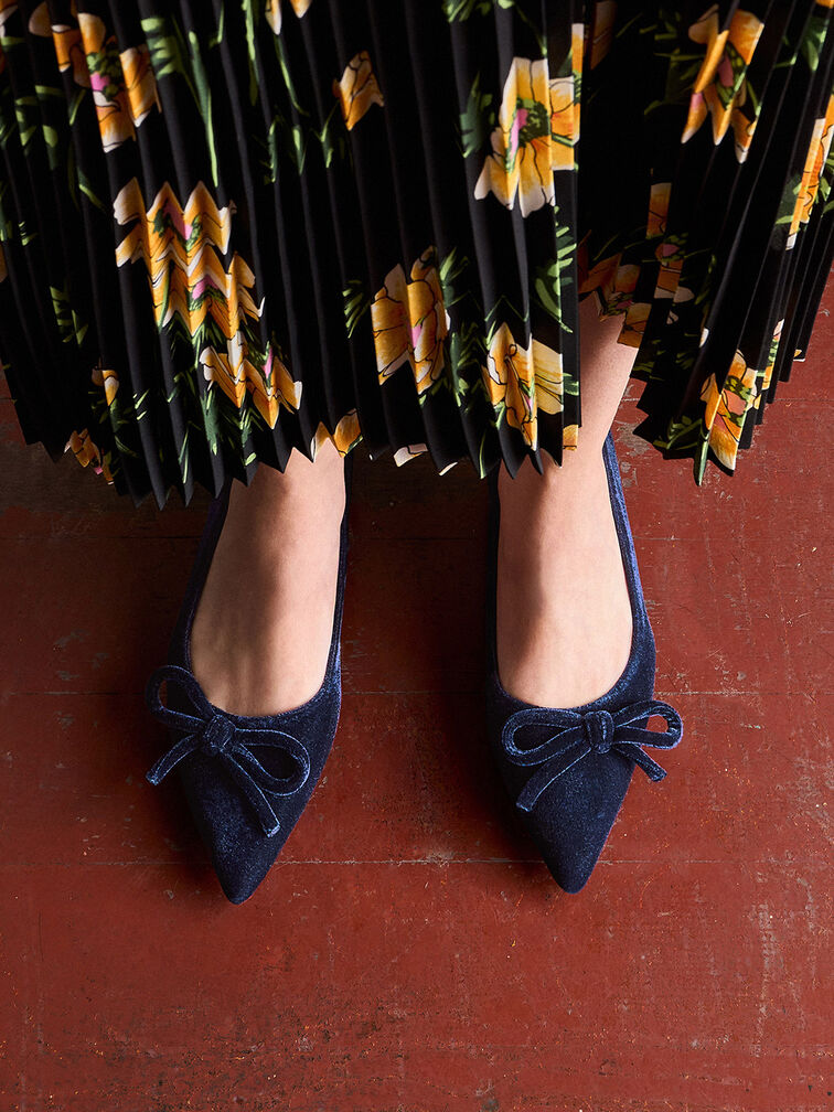 Velvet Bow Pointed-Toe Kitten-Heel Pumps, Dark Blue, hi-res