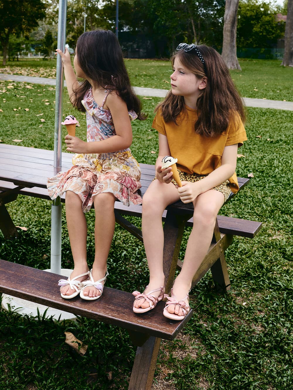 Girls' Bow Flower-Pearl Slingback Sandals in chalk and light pink - CHARLES & KEITH