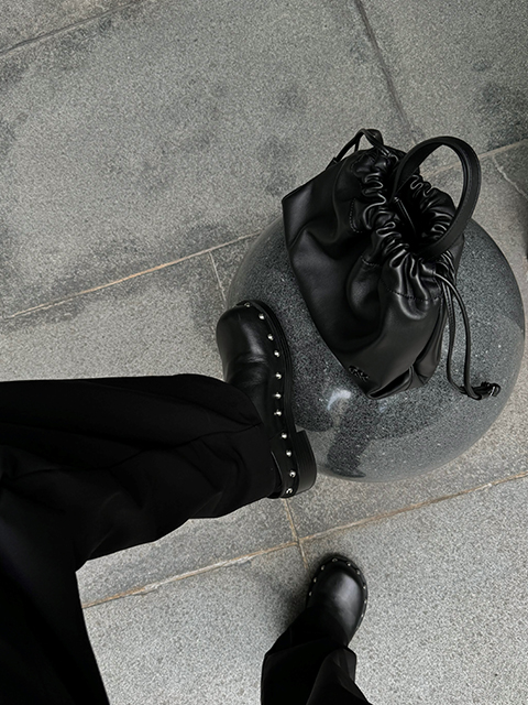  - - CHARLES & KEITH