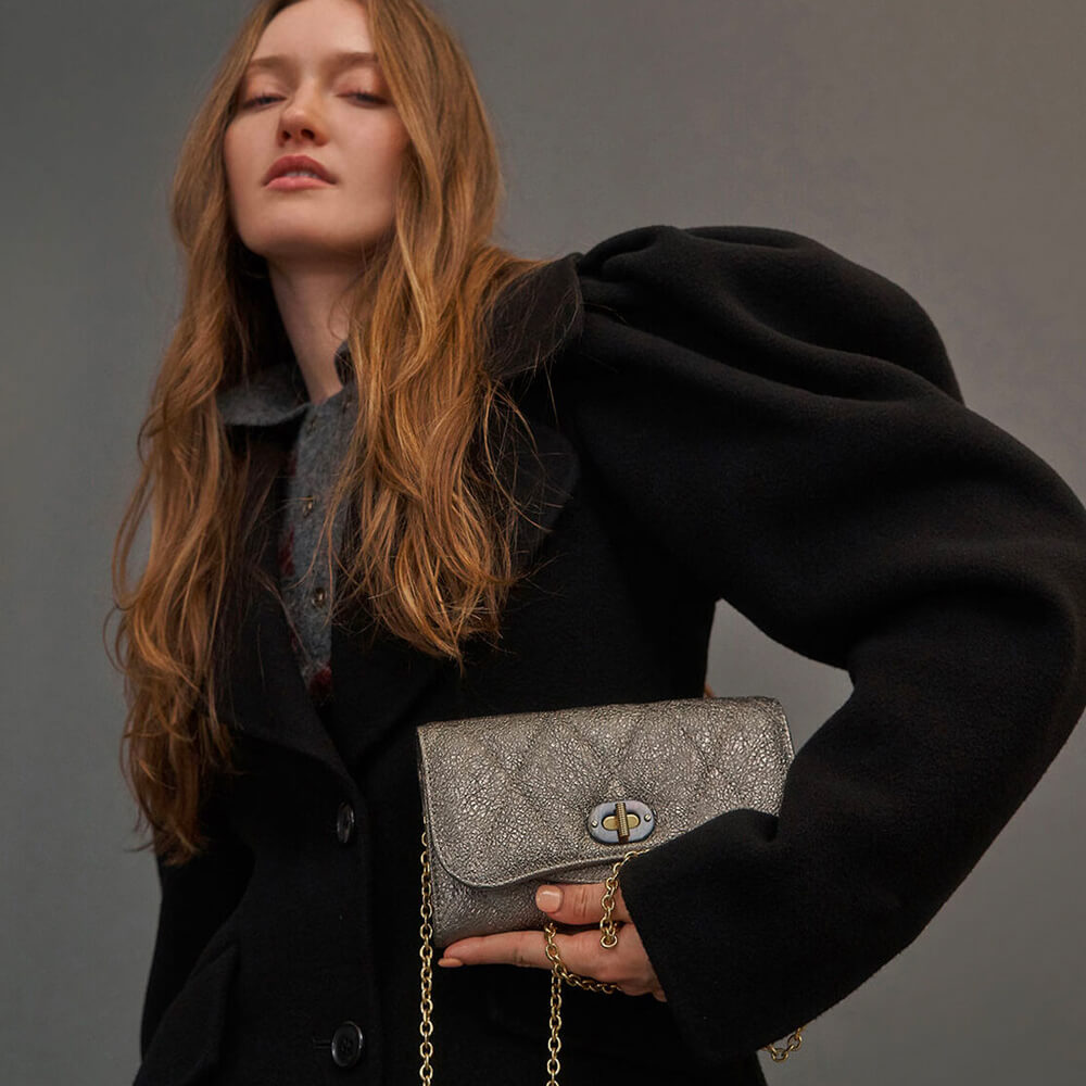 Women's quilted turn-lock wallet in bronze - CHARLES & KEITH