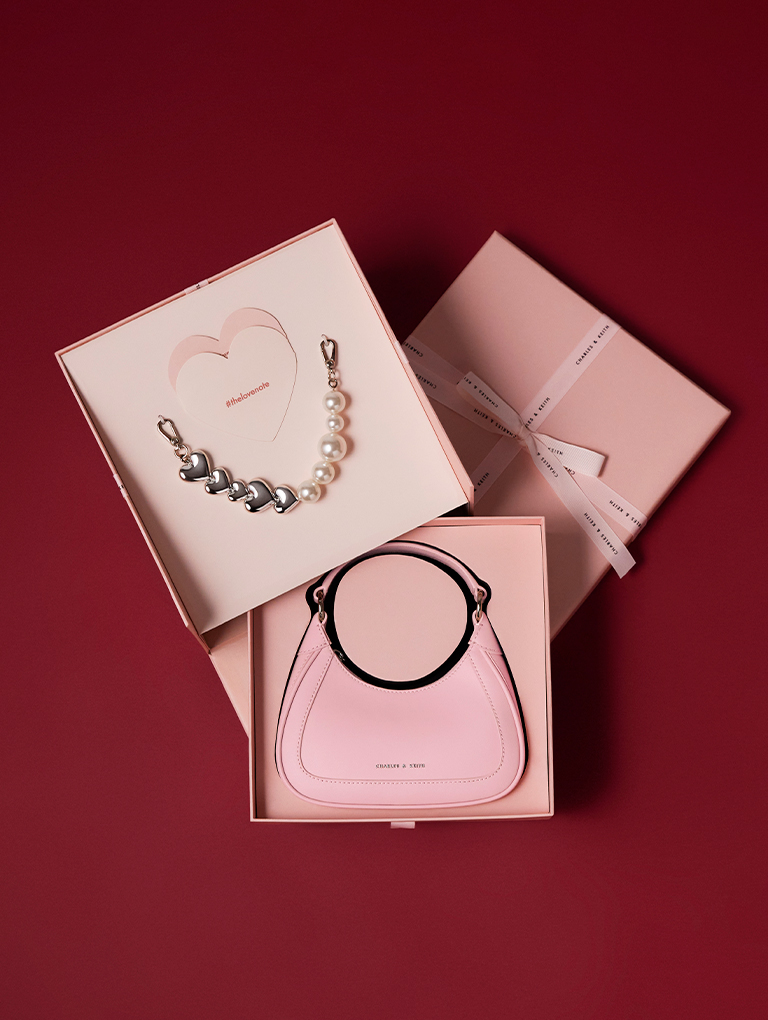 Women’s gift set featuring a mini hobo bag in pink for Chinese Valentine’s Day (unboxed)   - CHARLES & KEITH