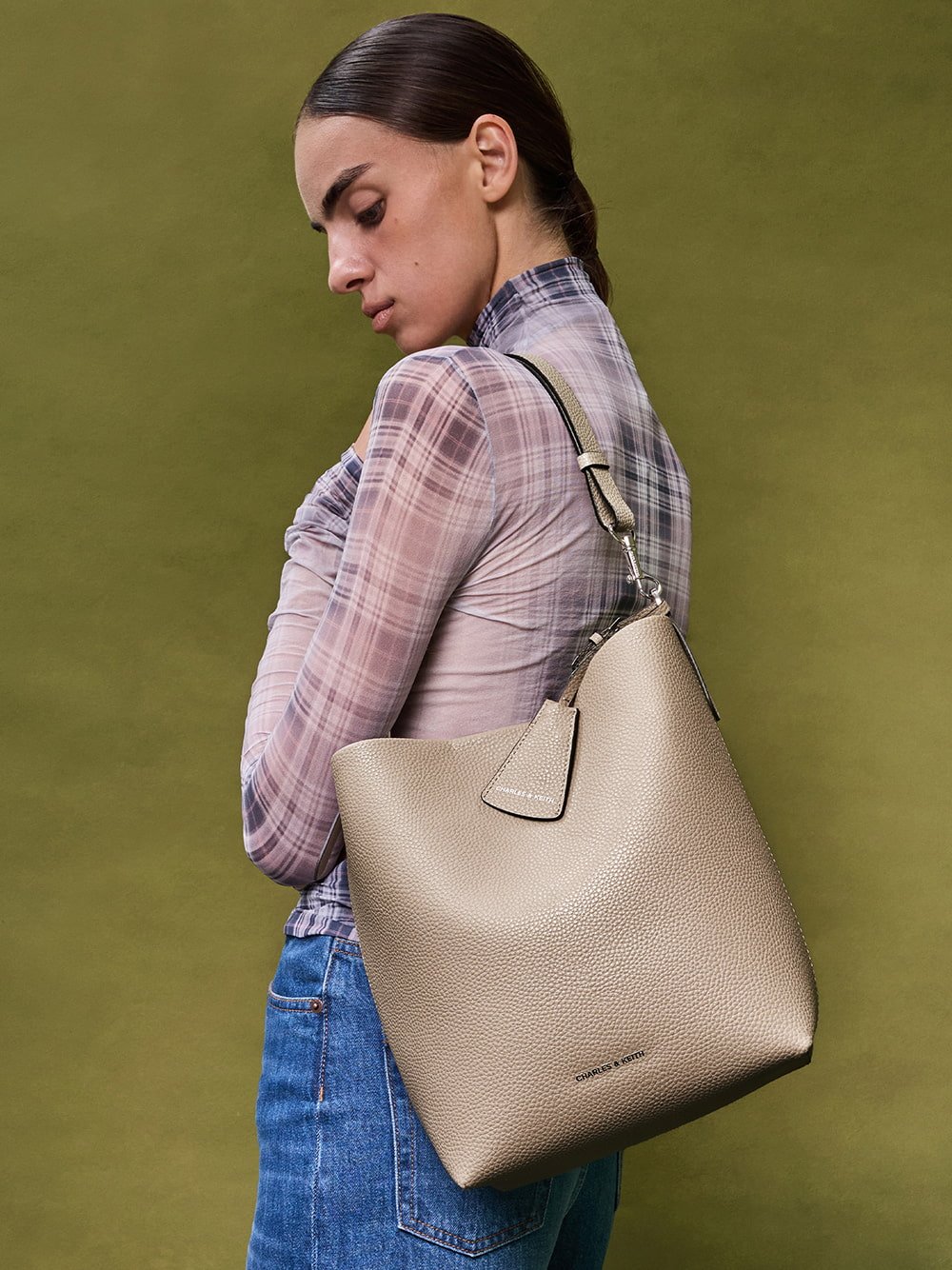 Beryl Bucket Bag in taupe - CHARLES & KEITH