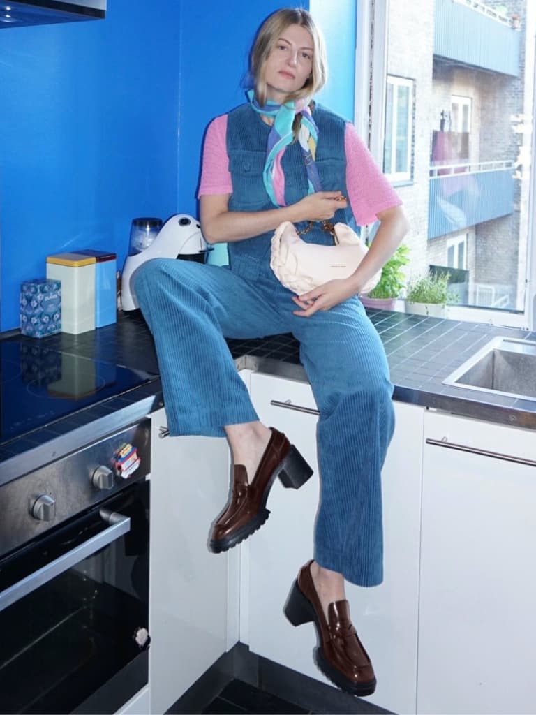 Women’s chain handle braided hobo bag in cream and penny loafer pumps, as seen on Anne Johannsen – CHARLES & KEITH