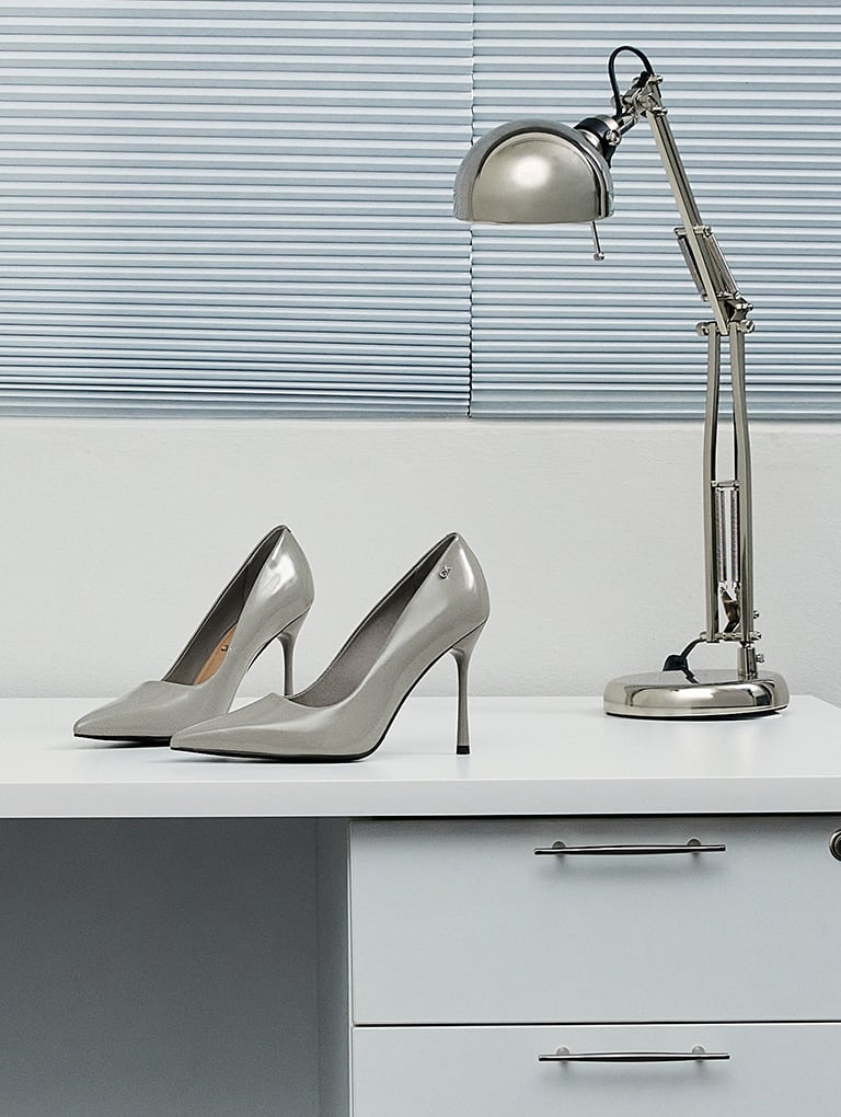 Women’s Kyra leather pointed-toe pumps in grey – CHARLES & KEITH