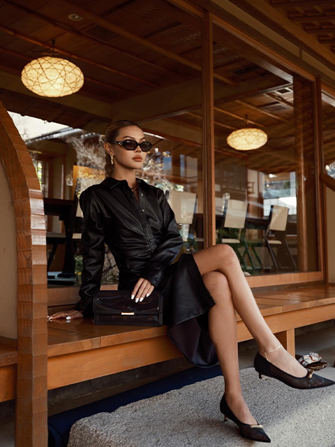  - - CHARLES & KEITH