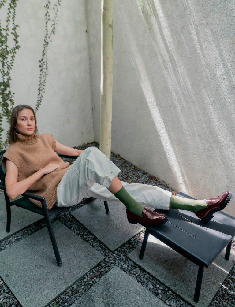 Women’s platform penny loafers in burgundy – CHARLES & KEITH