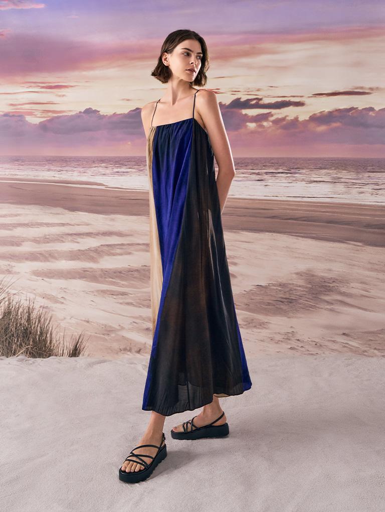 Women’s strappy ridged-sole flatform sandals in black – CHARLES & KEITH