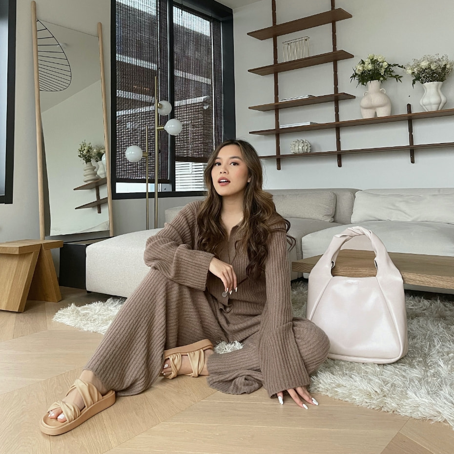 Women’s twist strap padded slide sandals in sand and twist handle large hobo bag in light grey, as seen on Alexandra Hoang – CHARLES & KEITH