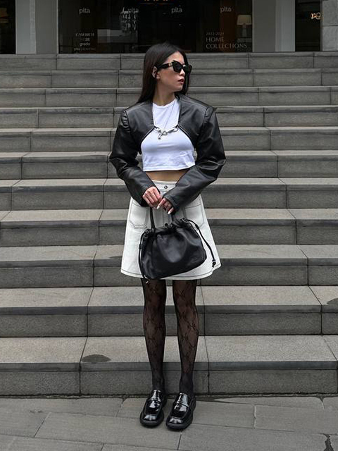  - - CHARLES & KEITH