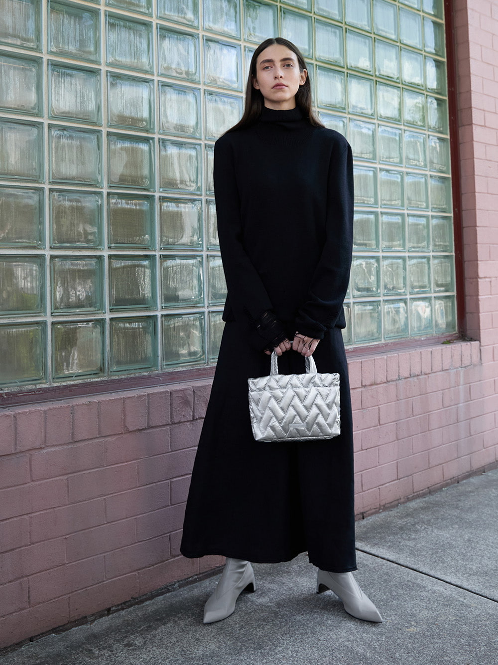 Women’s nylon chevron boxy tote bag in metallic silver - CHARLES & KEITH