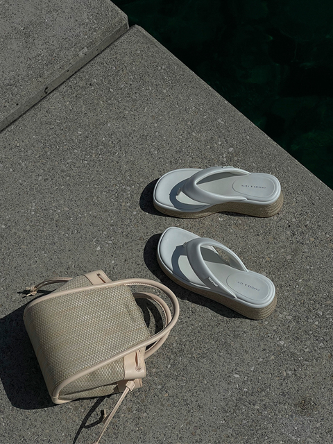 Women’s espadrille thong sandals, as seen on Sasha Fuks - CHARLES & KEITH