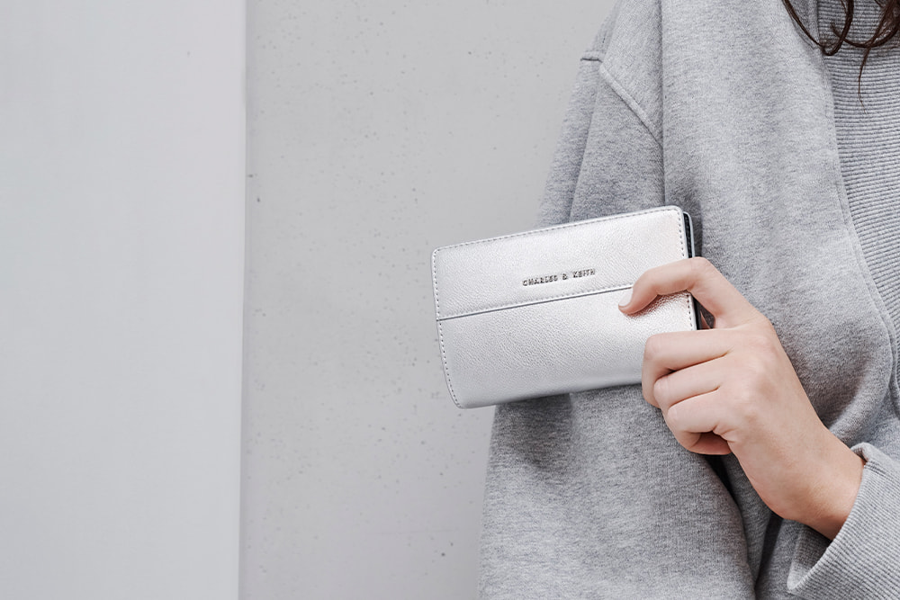 Women's metallic top-zip short wallet in silver