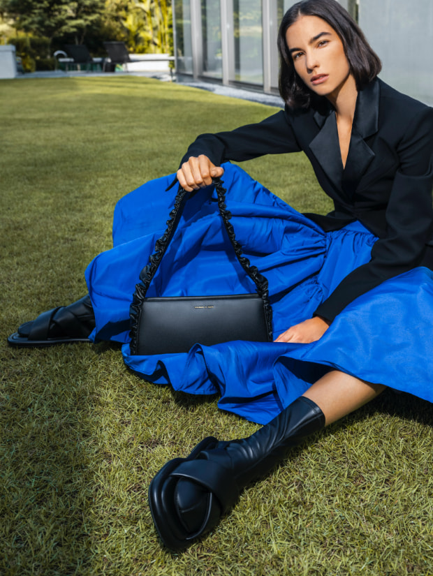 Women’s Riley ruffle-trim bag in black - CHARLES & KEITH