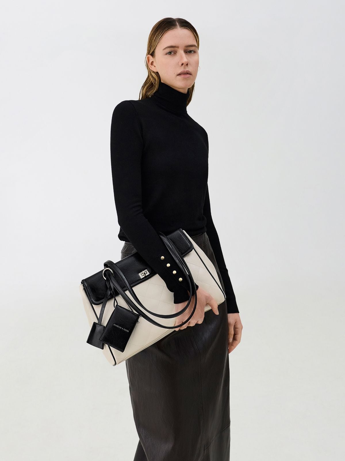 Multicolour XL Apfra Two-Tone Quilted Tote Bag - CHARLES & KEITH