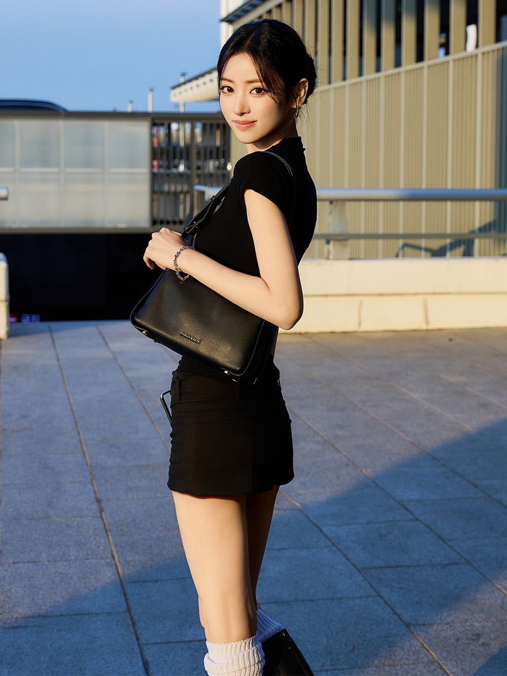 Aislin Shoulder bag in black - CHARLES & KEITH