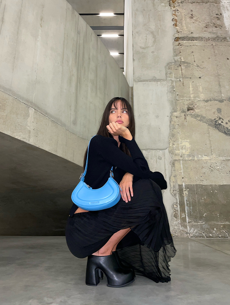 – CHARLES & KEITH