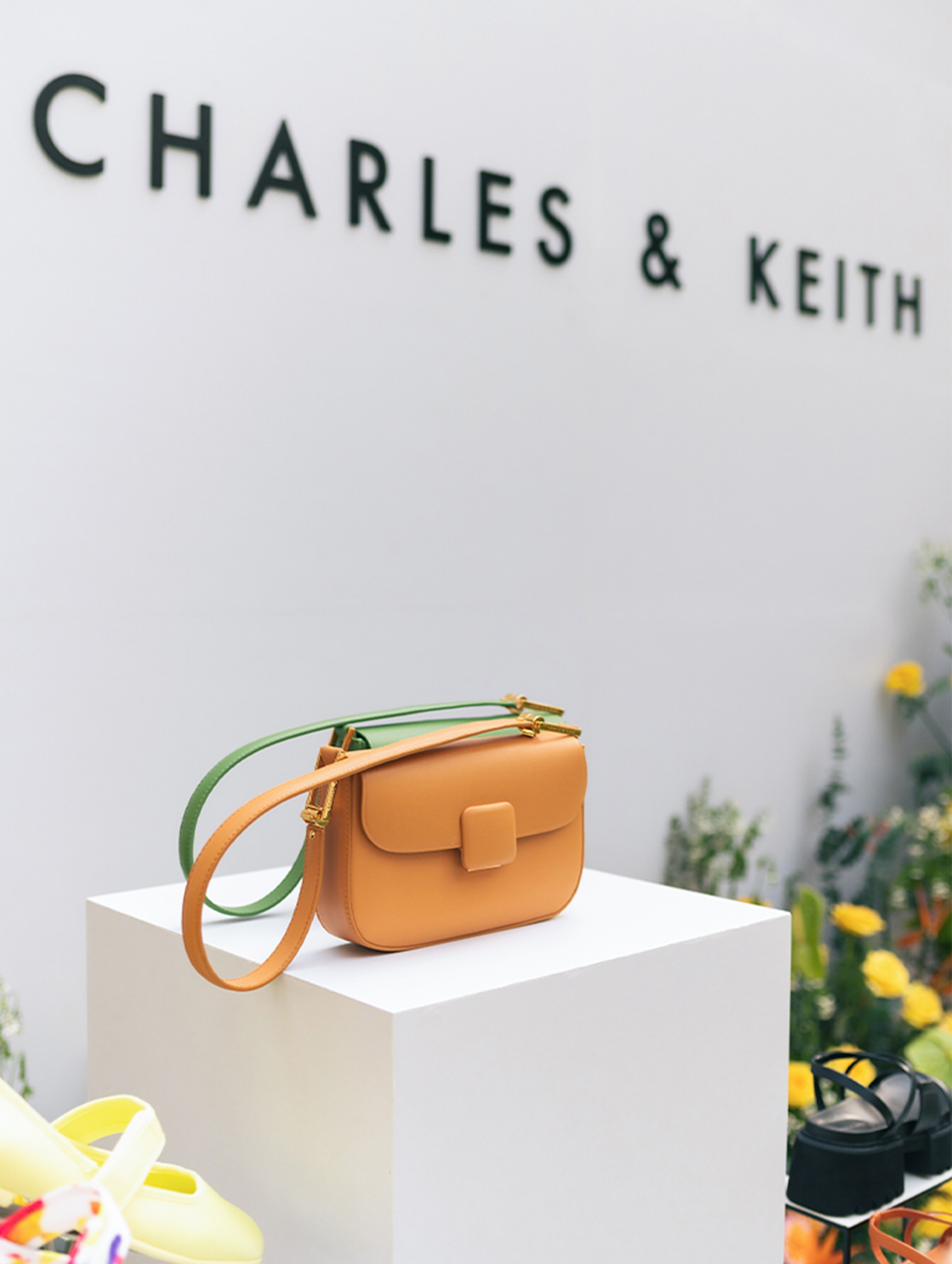  - CHARLES & KEITH