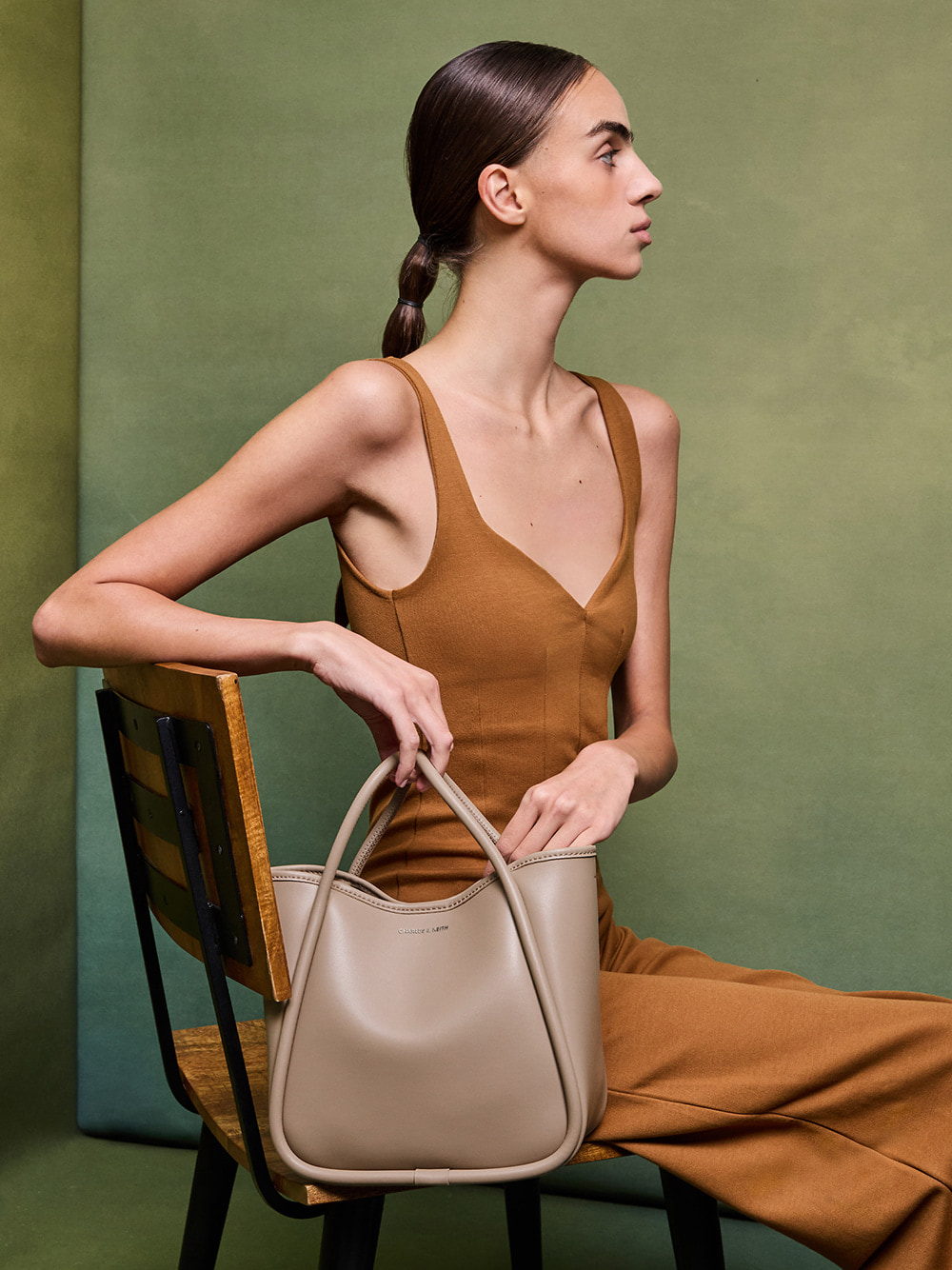 Mini Lyla Tubular Tote Bag in taupe - CHARLES & KEITH