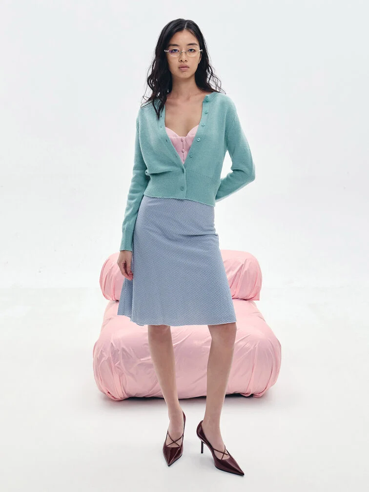 Layer different pastel colours and finish your look with burgundy heels to prevent your look from feeling too sweet. 
