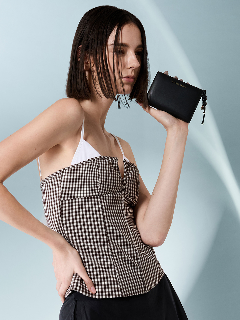 Black Donna Crinkle-Effect Panelled Card Holder -  CHARLES & KEITH