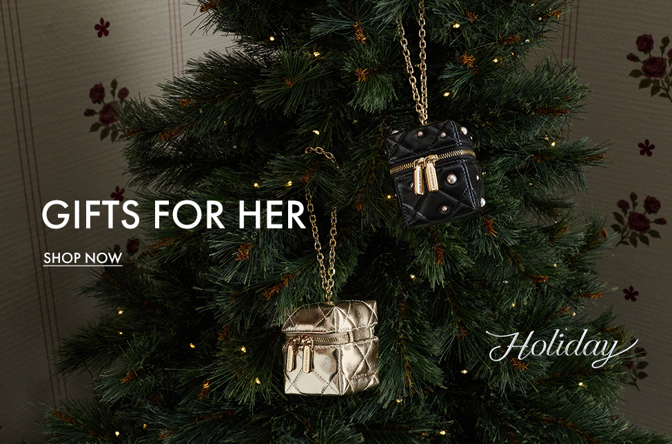 Black Micro Janie Quilted Pearl-Embellished Chain-Handle Boxy Pouch
Champagne Micro Janie Metallic Quilted Chain-Handle Boxy Pouch