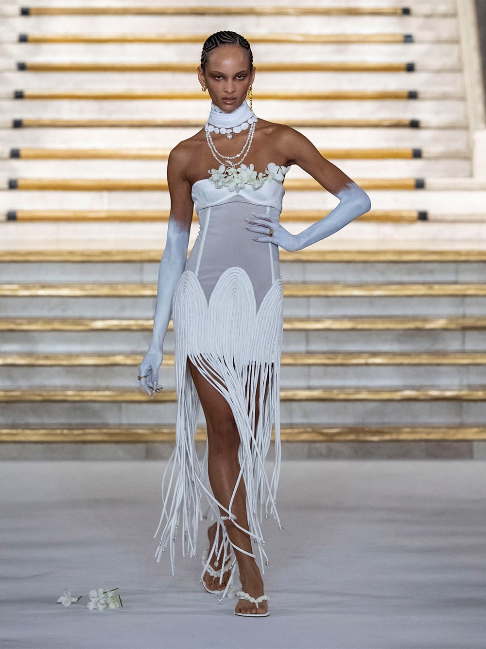 Women’s beaded thong kitten heels, as seen on the Di Pesta SS27 runway - CHARLES & KEITH