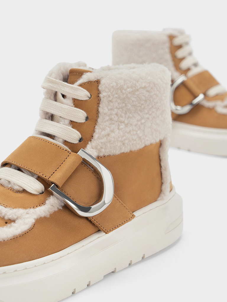 Women's fur-lined buckled flatform mules in camel - CHARLES & KEITH