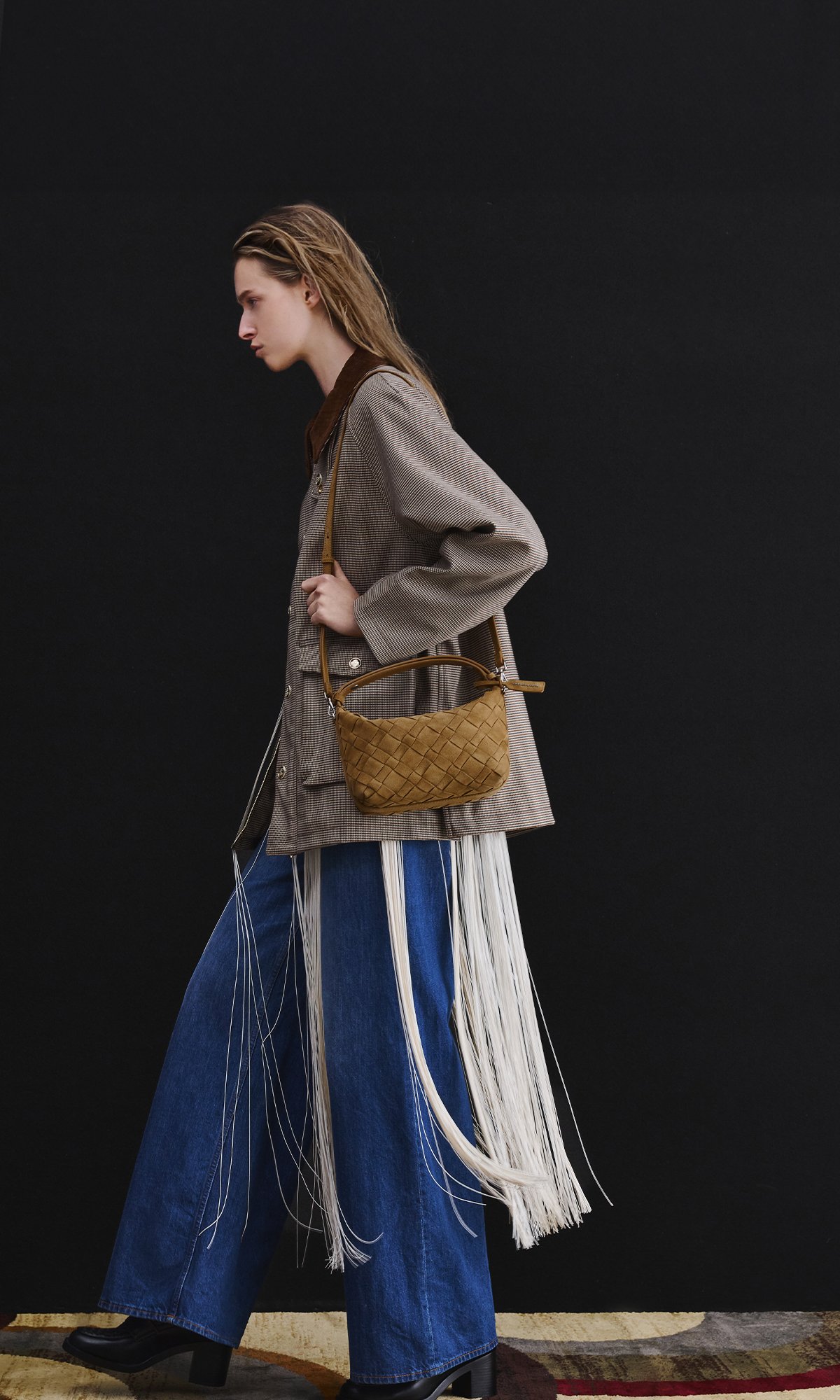 Sahara Sand Ivette Recycled Suede Woven Shoulder Bag - CHARLES & KEITH