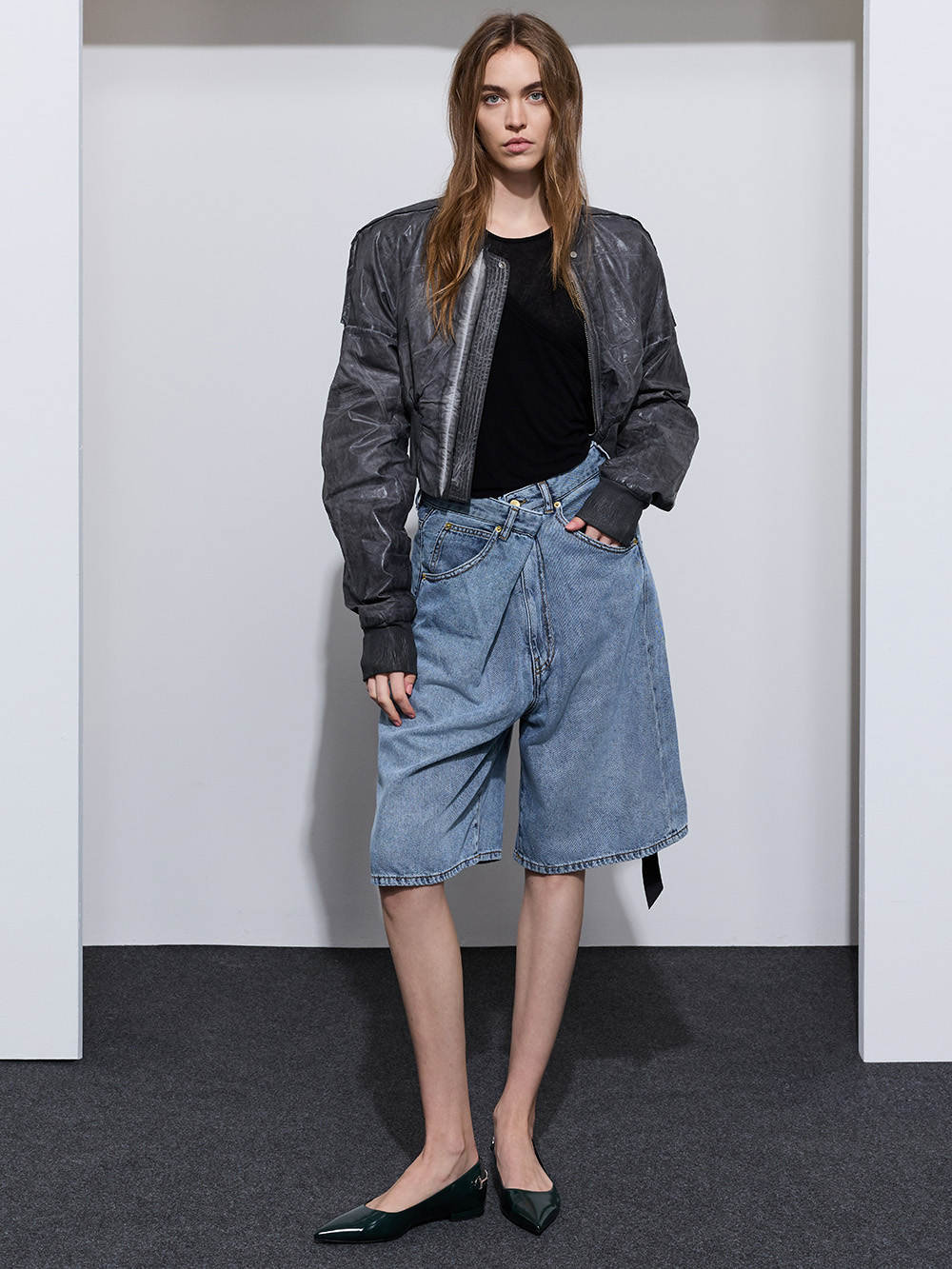 Women’s Erinna metallic-accent pointed-toe flats in dark green - CHARLES & KEITH