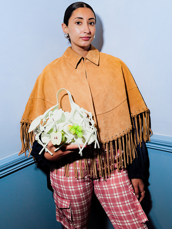 as seen on Bárbara Santiago – CHARLES & KEITH