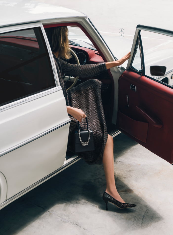Women’s leather trapeze bag and leather mesh pumps (close up) – CHARLES & KEITH